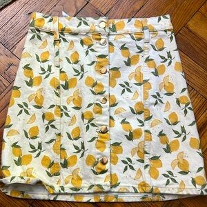 reformation jeans chrissy denim skirt only size: 6